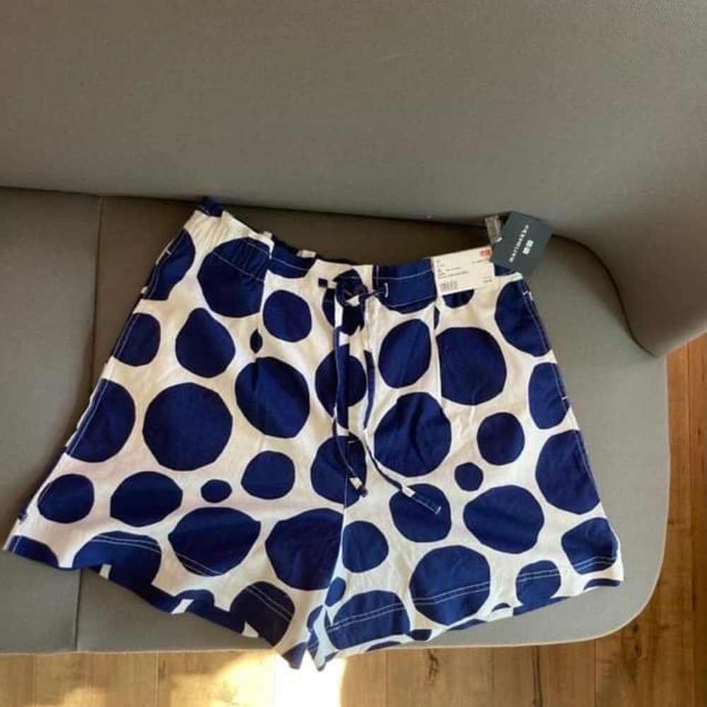 Marimekko  Uniqlo Women  Navy Linen Blend Shorts  XL